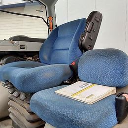 New Holland T8.410 UC