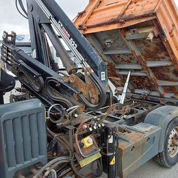 Hako Multicar M30 Fumo Carrier mit Kranaufbau / Reparaturbedürftig